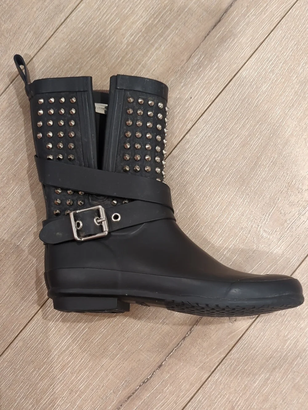 Burberry black mid